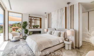 Luxevilla met geavanceerd design te koop met panoramisch zeezicht, binnen een prestigieus golfresort, Marbella - Benahavis 791036 