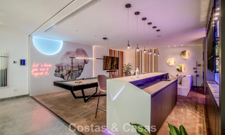 Luxevilla met geavanceerd design te koop met panoramisch zeezicht, binnen een prestigieus golfresort, Marbella - Benahavis 791055 