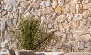 Luxevilla met geavanceerd design te koop met panoramisch zeezicht, binnen een prestigieus golfresort, Marbella - Benahavis 791066 