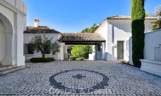 Royale, Spaanse luxevilla te koop, met subliem zeezicht in een gated community in Benahavis - Marbella 791219 