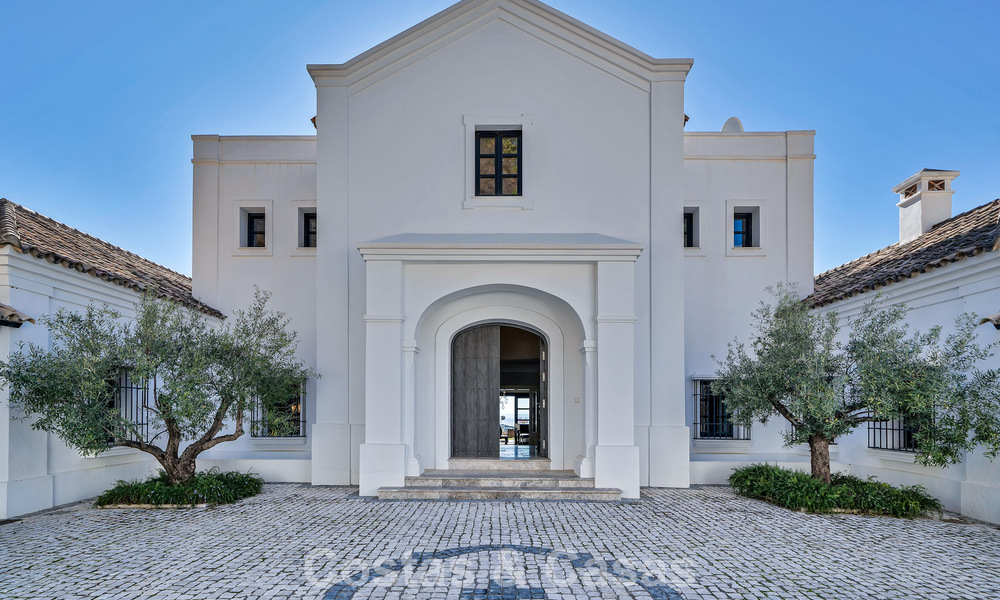 Royale, Spaanse luxevilla te koop, met subliem zeezicht in een gated community in Benahavis - Marbella 791221