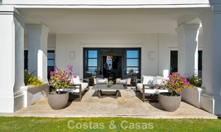 Royale, Spaanse luxevilla te koop, met subliem zeezicht in een gated community in Benahavis - Marbella 791230 