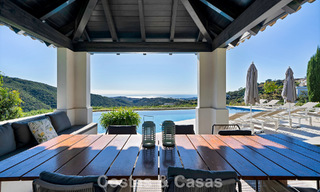 Royale, Spaanse luxevilla te koop, met subliem zeezicht in een gated community in Benahavis - Marbella 791234 