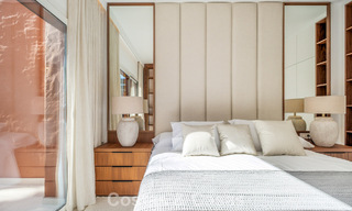 Prachtig, eigentijds, gerenoveerd townhouse met 4 slaapkamers te koop i/e gated community o/d Golden Mile van Marbella 791314 