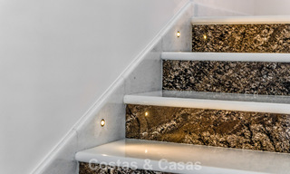 Exclusieve villa te koop, aan de golfbaan in een prestigieuze urbanisatie in Nueva Andalucia, Marbella 791463 