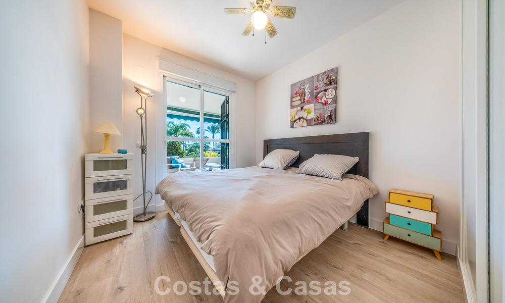 Eigentijd gerenoveerd appartement te koop in Nueva Andalucia op loopafstand van het strand en Puerto Banus, Marbella 790907