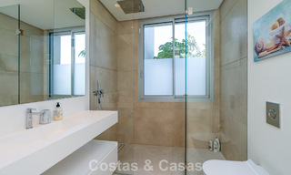 Luxueus 3-slaapkamer appartement te koop met panoramisch zeezicht in een gated resort in Marbella - Benahavis 791552 