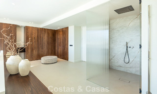 Luxueuze klasse-villa te koop met panoramisch uitzicht, grenzend aan de golfbaan in Marbella - Benahavis 791594 