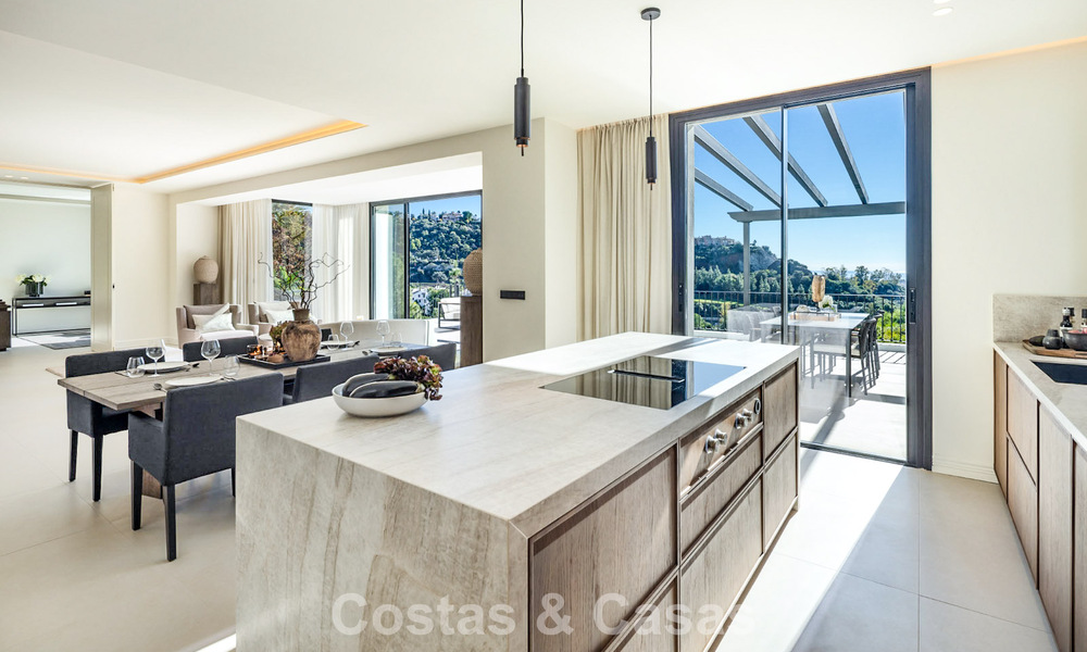 Luxueuze klasse-villa te koop met panoramisch uitzicht, grenzend aan de golfbaan in Marbella - Benahavis 791599