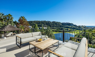 Luxueuze klasse-villa te koop met panoramisch uitzicht, grenzend aan de golfbaan in Marbella - Benahavis 791604 