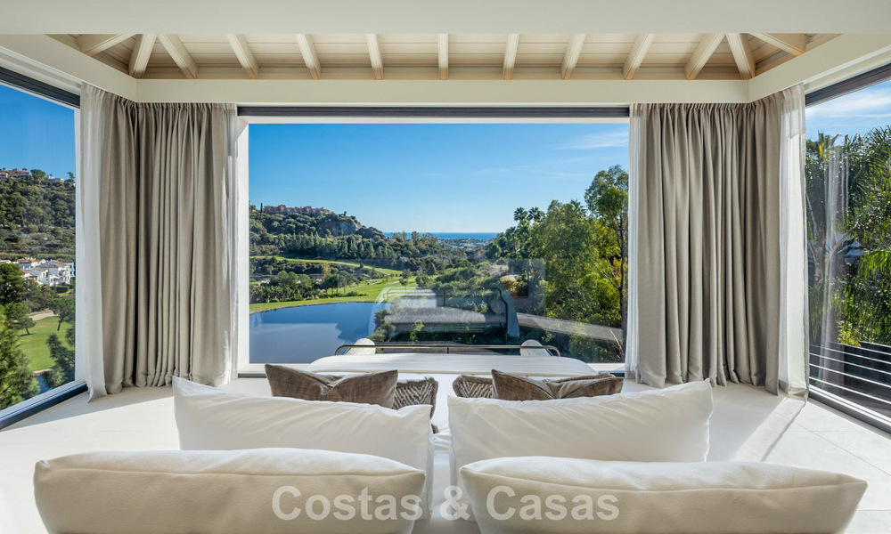 Luxueuze klasse-villa te koop met panoramisch uitzicht, grenzend aan de golfbaan in Marbella - Benahavis 791623