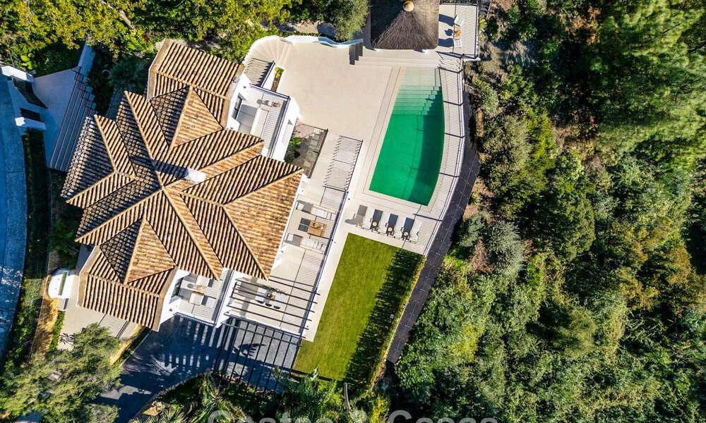 Luxueuze klasse-villa te koop met panoramisch uitzicht, grenzend aan de golfbaan in Marbella - Benahavis 791624