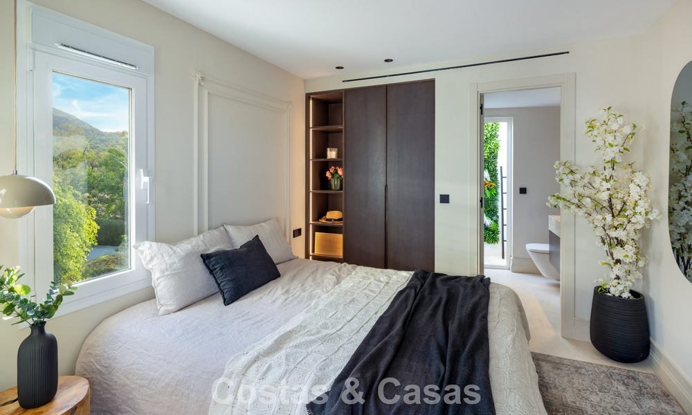 Exclusief duplex penthouse met privézwembad en panoramisch zeezicht te koop in Marbella’s Golden Mile 791655