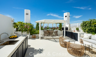 Exclusief duplex penthouse met privézwembad en panoramisch zeezicht te koop in Marbella’s Golden Mile 791658 