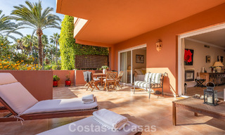 Instapklaar appartement te koop in een exclusieve urbanisatie aan de strandzijde tussen Puerto Banus en San Pedro, Marbella 792028 