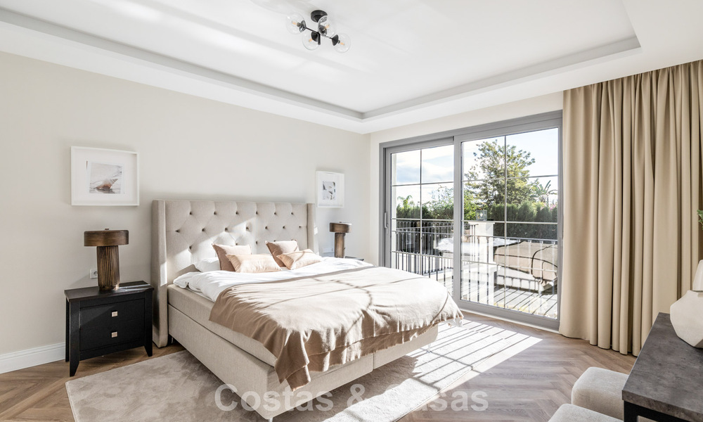 Luxueus gerenoveerde klasse-villa te koop in een golfresort in Marbella - Benahavis 792000