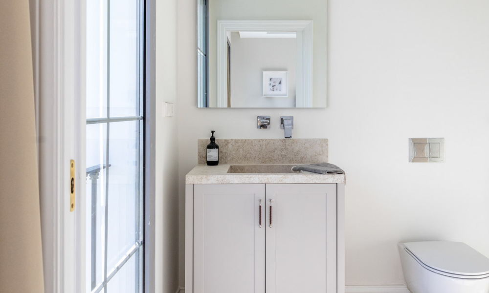 Luxueus gerenoveerde klasse-villa te koop in een golfresort in Marbella - Benahavis 792002