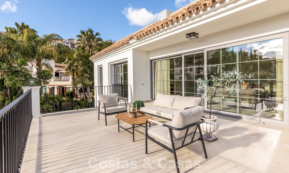 Luxueus gerenoveerde klasse-villa te koop in een golfresort in Marbella - Benahavis 792009