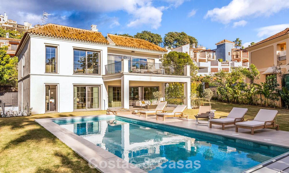 Luxueus gerenoveerde klasse-villa te koop in een golfresort in Marbella - Benahavis 792012