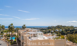 Elegant duplex penthouse met panoramisch uitzicht te koop in La Quinta te Marbella - Benahavis 791956 