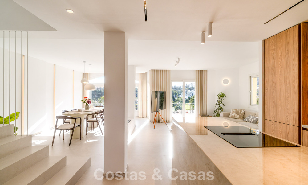 Elegant duplex penthouse met panoramisch uitzicht te koop in La Quinta te Marbella - Benahavis 791964