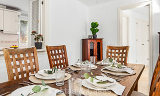 Zeer ruim tuinappartement te koop in een beachfront complex op de New Golden Mile tussen Marbella en Estepona 792107 