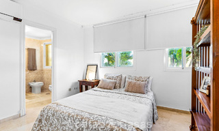 Zeer ruim tuinappartement te koop in een beachfront complex op de New Golden Mile tussen Marbella en Estepona 792114 