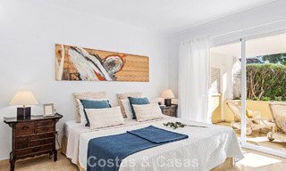 Zeer ruim tuinappartement te koop in een beachfront complex op de New Golden Mile tussen Marbella en Estepona 792124 