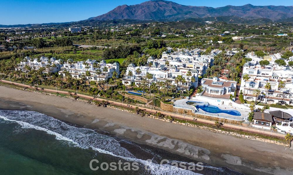 Zeer ruim tuinappartement te koop in een beachfront complex op de New Golden Mile tussen Marbella en Estepona 792136