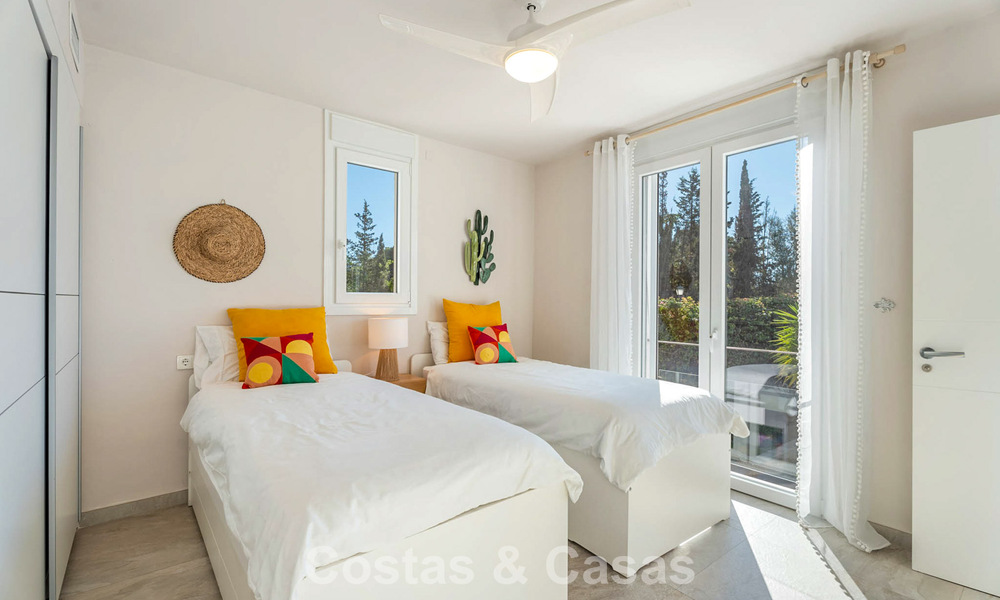 Prachtig gerenoveerde luxevilla met tijdloze Andalusische architectuur te koop aan de oostkant van Marbella 792398