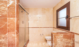 Ruim appartement te koop met 4 slaapkamers in een beachside complex op de New Golden Mile tussen Marbella en Estepona 792477 