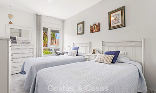 Zeer ruim duplex penthouse te koop op enkele stappen van alle voorzieningen in het centrum van San Pedro, Marbella 792715 