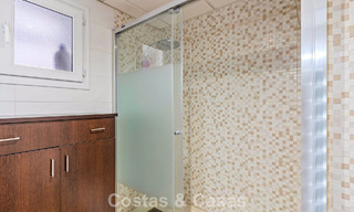 Zeer ruim duplex penthouse te koop op enkele stappen van alle voorzieningen in het centrum van San Pedro, Marbella 792720 