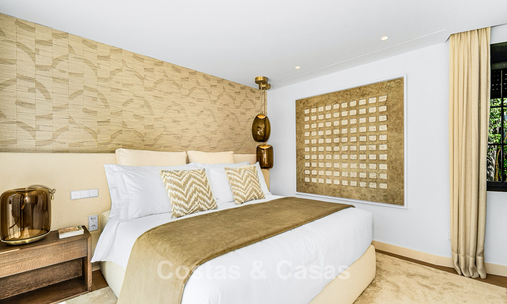 Luxueuze en tijdloze villa met panoramisch uitzicht te koop in Nueva Andalucía, Marbella 792924