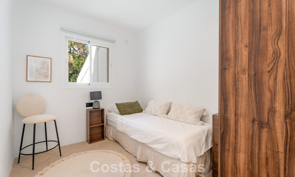 Prachtig gerenoveerd penthouse met ruim dakterras te koop in La Quinta golfresort, Benahavís - Marbella 793003