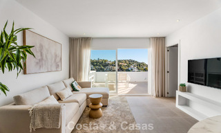Prachtig gerenoveerd penthouse met ruim dakterras te koop in La Quinta golfresort, Benahavís - Marbella 793004 