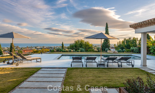 Instapklare, eigentijds-mediterrane villa met onverstoord, panoramisch zeezicht te koop in Benahavis - Marbella 793395 