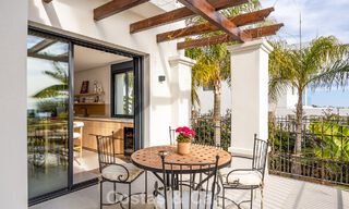 Instapklare, eigentijds-mediterrane villa met onverstoord, panoramisch zeezicht te koop in Benahavis - Marbella 793441 