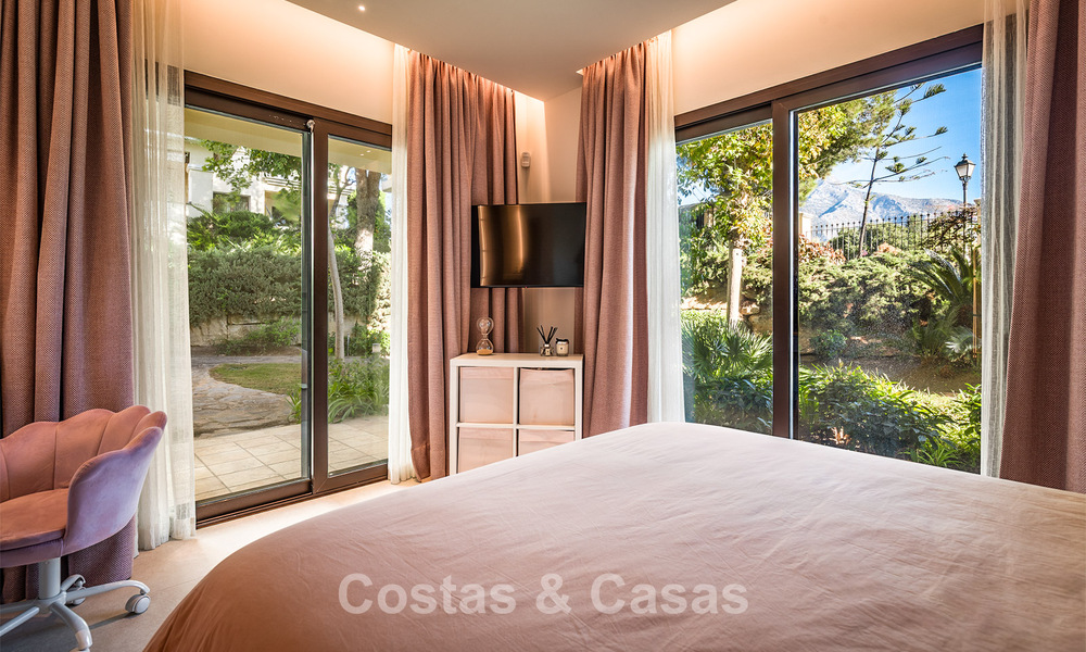 Exclusief, ruim tuinappartement met privézwembad te koop in Aloha, Nueva Andalucía, Marbella 793463