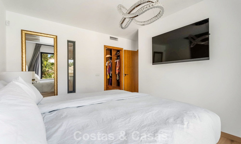 Elegante moderne villa op loopafstand van het strand te koop in Elviria, ten oosten van Marbella centrum 793645