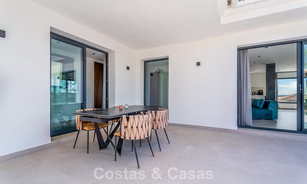 Elegante moderne villa op loopafstand van het strand te koop in Elviria, ten oosten van Marbella centrum 793667