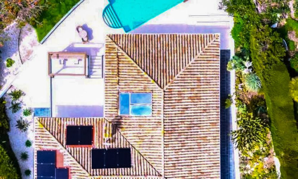 Elegante moderne villa op loopafstand van het strand te koop in Elviria, ten oosten van Marbella centrum 793673