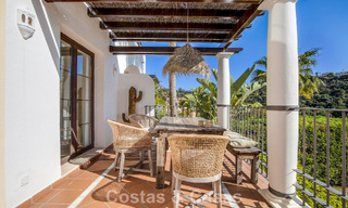 Prachtig rijhuis met panoramisch uitzicht te koop en ruime tuin in een gezochte gated golfurbanisatie in Benahavis - Marbella 793687 