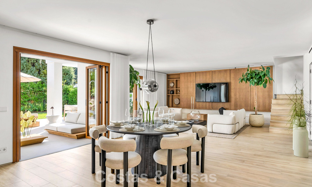 Elegant duplex appartement met privétuin te koop, direct aan de golfbaan in Nueva Andalucía, Marbella 793115