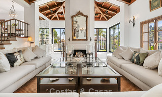 Elegante, Andalusische villa met panoramisch zeezicht te koop in El Madroñal, Benahavís - Marbella 793856 