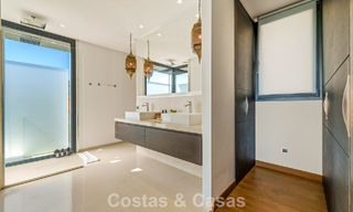 Exclusieve luxevilla met modernistisch design te koop in Nueva Andalucia’s golfvallei, Marbella 793933 