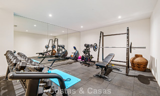 Exclusieve luxevilla met modernistisch design te koop in Nueva Andalucia’s golfvallei, Marbella 793959 