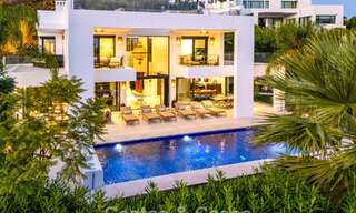 Exclusieve luxevilla met modernistisch design te koop in Nueva Andalucia’s golfvallei, Marbella 793967 