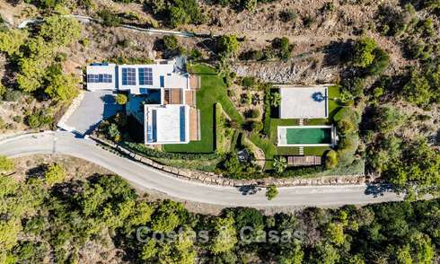 Ruime, moderne villa met apart gastenverblijf te koop in El Madroñal, Benahavis - Marbella 794047