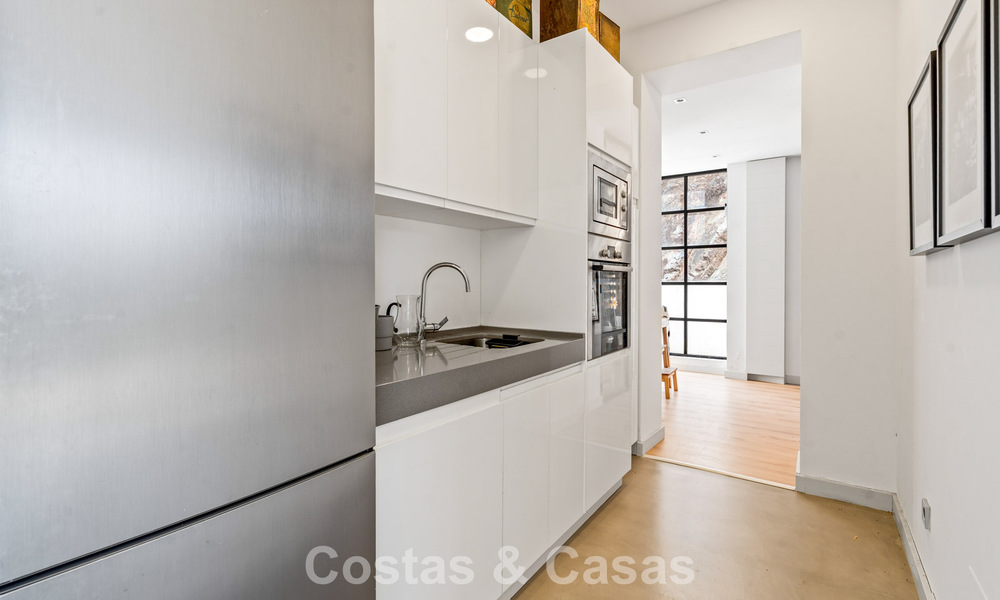 Ruime, moderne villa met apart gastenverblijf te koop in El Madroñal, Benahavis - Marbella 794071